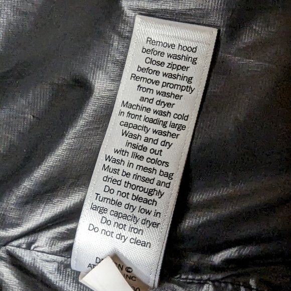 Athleta Black Long Puffer Parka - Picture 15 of 15